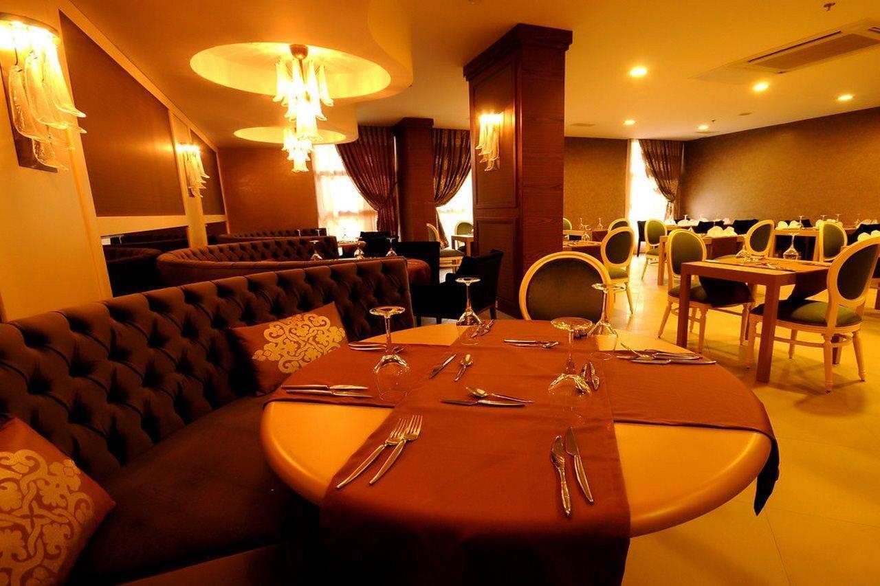 Insula & Hotell
