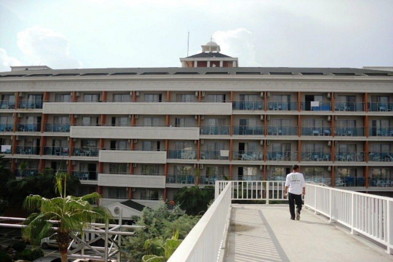 Insula & Hotell