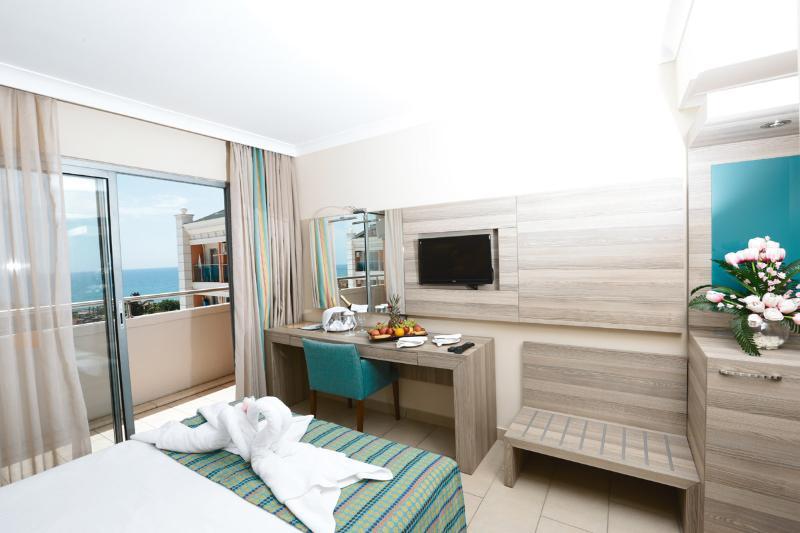 Insula & Hotell 5*