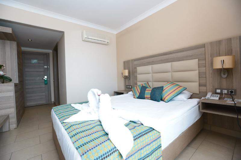 Insula & Hotell