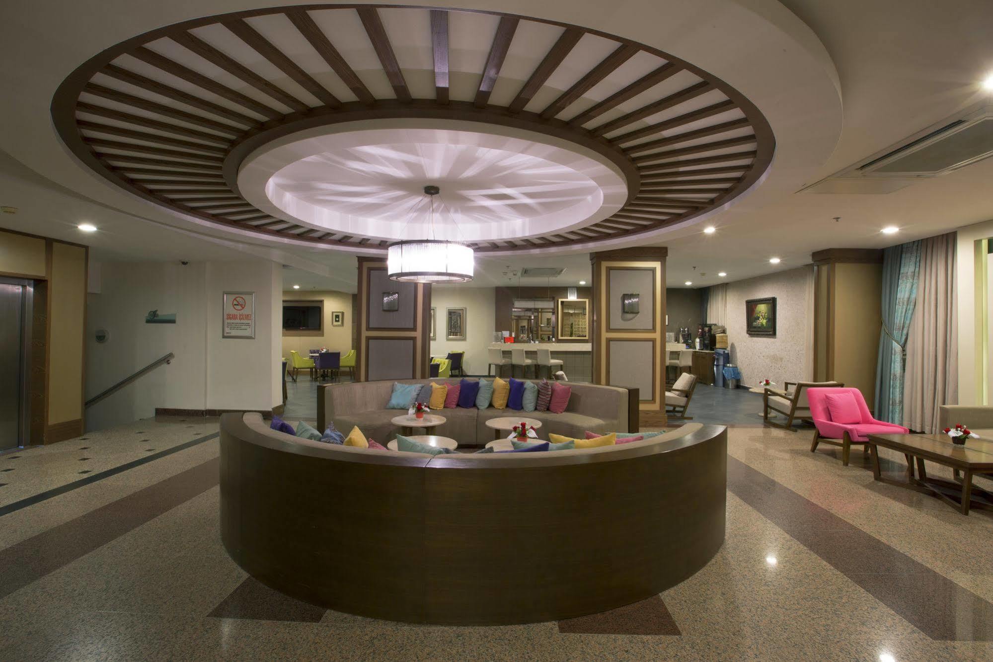 Insula & Hotell 5*