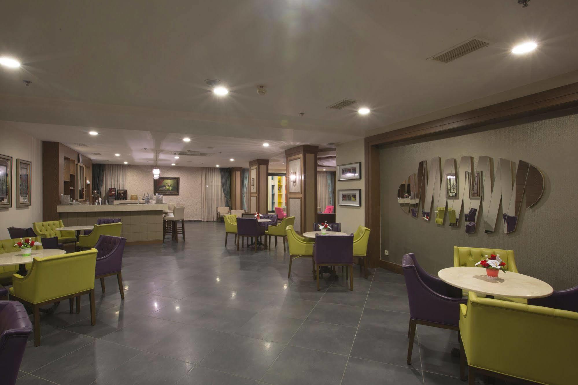 Insula & Hotell 5*